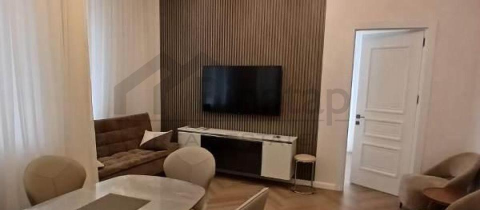 A.M.Şerifzade kuçesi, 20 Yanvar ve İnşaatçılar m/s yaxin 3 otaqli menzil satilir/75 kv.m. - 2