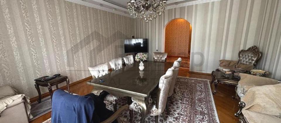 Tibb Universitetinin yaninda 3 otaqli menzil satilir/137.1 kv.m. - 3