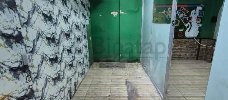 Azerbaycan prospekti, Merkezi Univermagin yaninda obyekt icareye verilir/80 kv.m. - 5