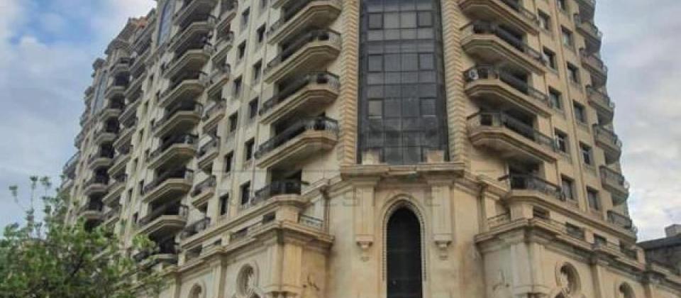 Qish parki ve Heyder Eliyev sarayinin yaninda 4 otaqli menzil satilir/230 kv.m. - 4