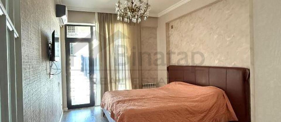 Azadliq prospekti, 28 May m/s yaninda 3 otaqli menzil satilir/160 kv.m. - 9