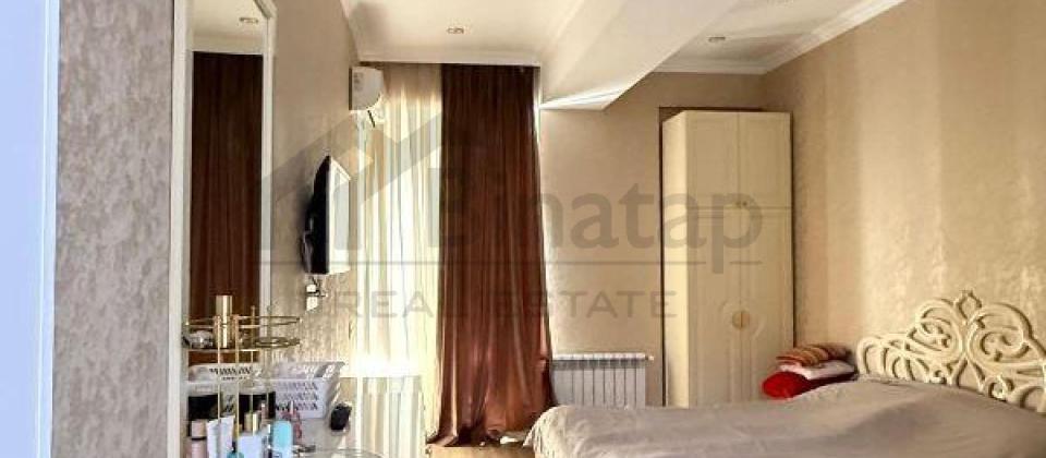 Azadliq prospekti, 28 May m/s yaninda 3 otaqli menzil satilir/160 kv.m. - 11