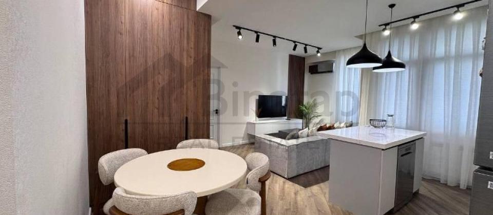 Sherifzade kuchesi, İnshaatchilar ve 20 Yanvar m/s yaxin 3 otaqli menzil satilir/77.1 kv.m.