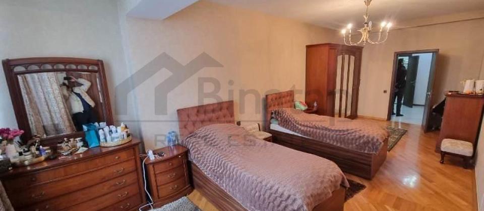 Merkezi parkin yani, Nizami m/s yaxin 3 otaqli menzil satilir/130 kv.m. - 3