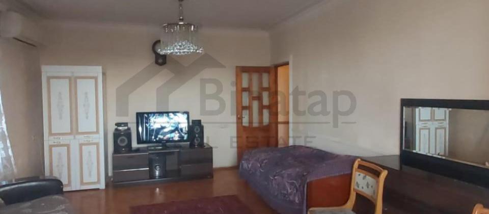 Satılır 2 otaqlı köhnə tikili 55 m², Nəriman Nərimanov m. - 2