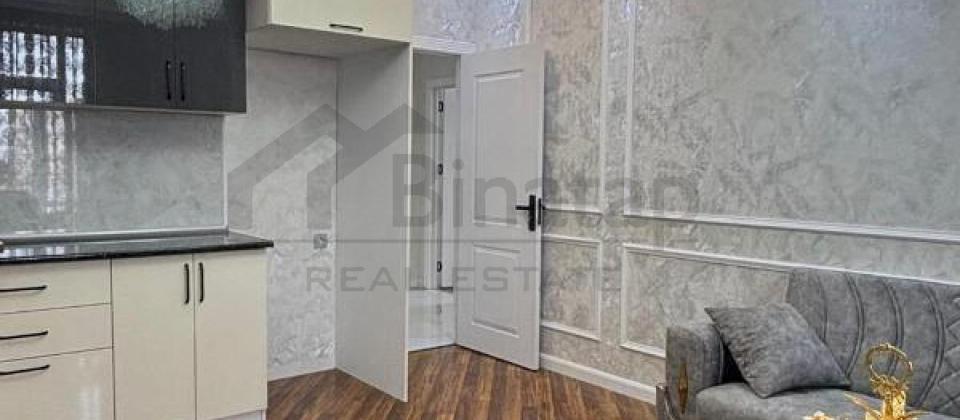 Azadliq prospekti, 28 May m/s yaninda 3 otaqli menzil satilir/80 kv.m. - 4