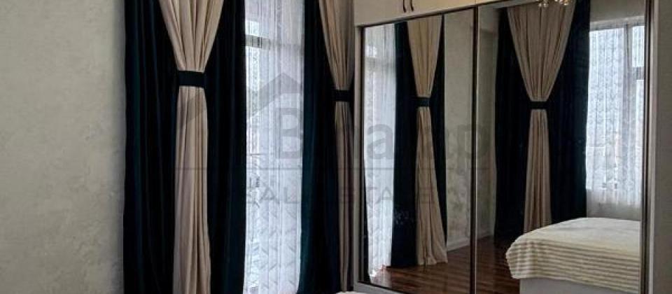 Azadliq prospekti, 28 May m/s yaninda 3 otaqli menzil satilir/80 kv.m. - 7