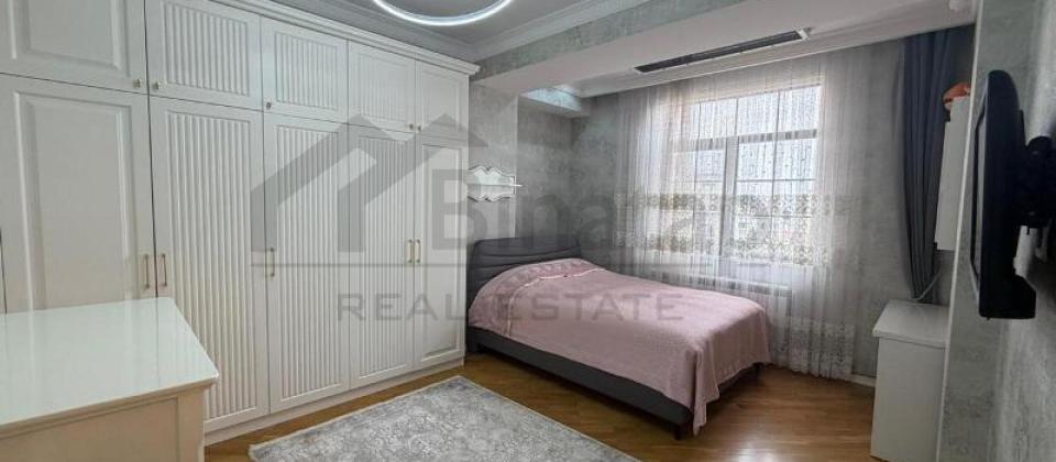 Azadliq prospekti, Travmatoloqiya İnstitutunun yaninda 3 otaqli menzil satilir/154 kv.m. - 5