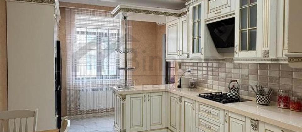 Azadliq prospekti, Travmatoloqiya İnstitutunun yaninda 3 otaqli menzil satilir/154 kv.m. - 9