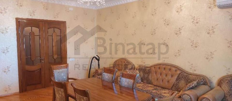 Olimpik Star ve Niaqara restoraninin yaninda 2 otaqli menzil satilir/78 kv.m.