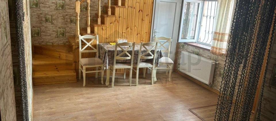 Satılır 5 otaqlı həyət evi/bağ evi 100 m², Bakıxanov q. - 11