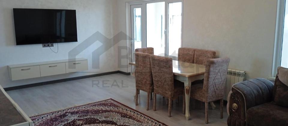 Satılır 4 otaqlı köhnə tikili 74 m², Zığ q. - 2