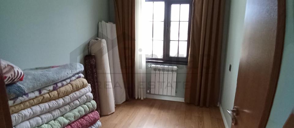 Satılır 5 otaqlı həyət evi/bağ evi 200 m², Albalılıq q. - 13