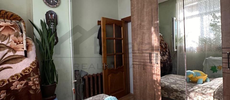 Satılır 2 otaqlı köhnə tikili 42 m², Yeni Günəşli q. - 7