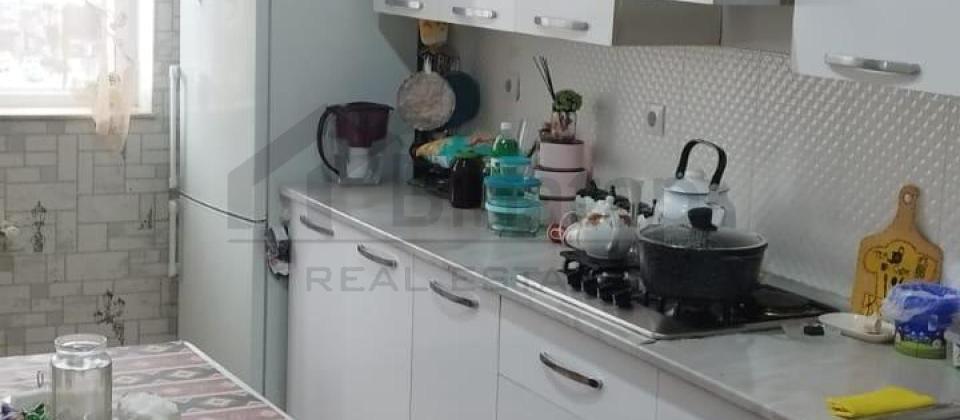 Abşeron Gənclər şəhərciyində təmirli bina evi satılır - 8