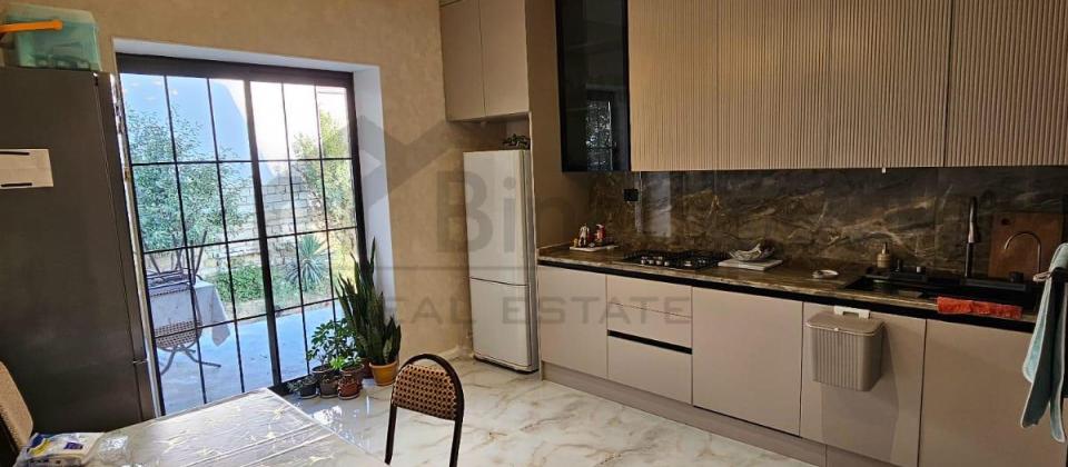 Satılır 5 otaqlı həyət evi/bağ evi 200 m², Buzovna q. - 5