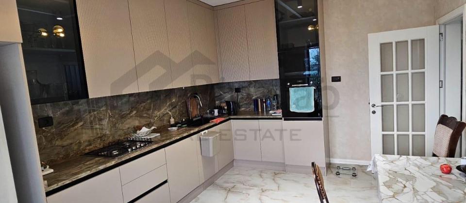 Satılır 5 otaqlı həyət evi/bağ evi 200 m², Buzovna q. - 6