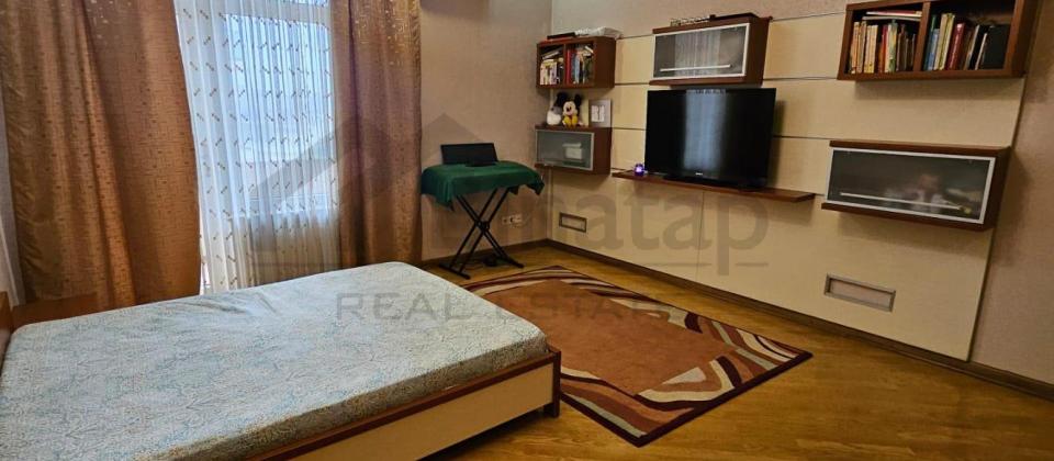 Statistika Komitesi ve İzmir parkin yani, Nizami m/s yaxin 3 otaqli menzil satilir/175 kv.m. - 5