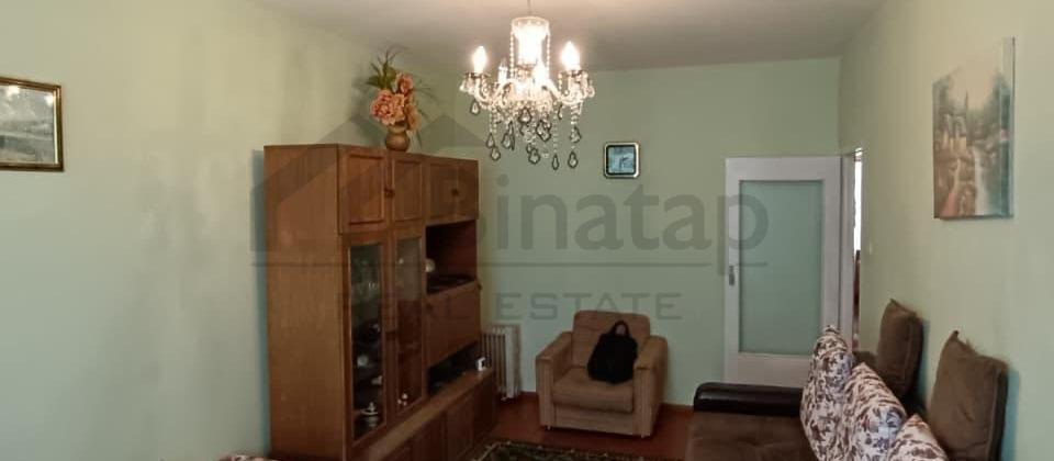 Satılır 3 otaqlı köhnə tikili 72 m², Elmlər Akademiyası m.