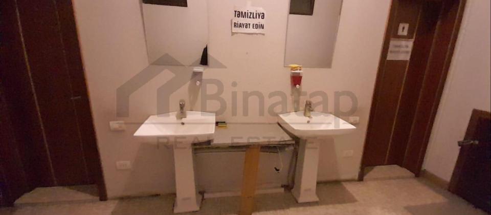 Əhməd Rəcəblidə plazada ofislərin icarəsi 1-ci mərtəbə - 11