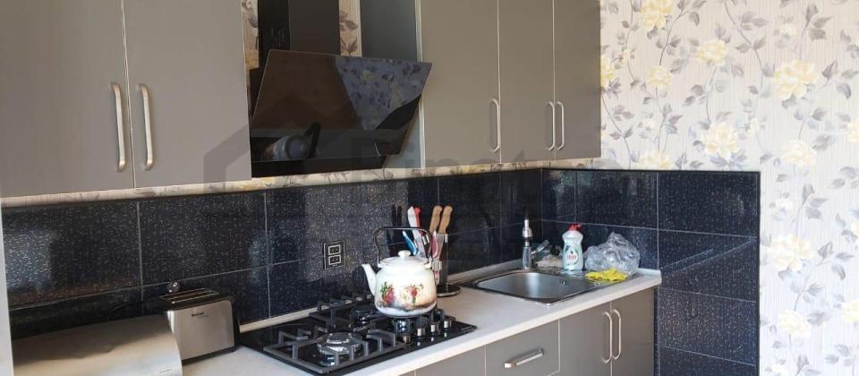 Satılır 4 otaqlı köhnə tikili 100 m², Yeni Günəşli q. - 4