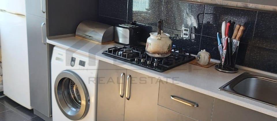 Satılır 4 otaqlı köhnə tikili 100 m², Yeni Günəşli q. - 5