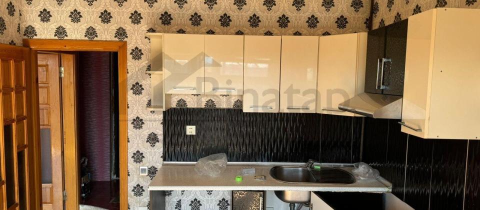 Satılır 4 otaqlı köhnə tikili 100 m², Yeni Günəşli q. - 6