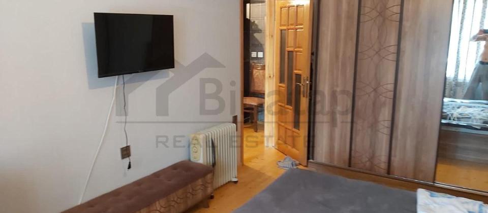 Satılır 4 otaqlı köhnə tikili 100 m², Yeni Günəşli q. - 10