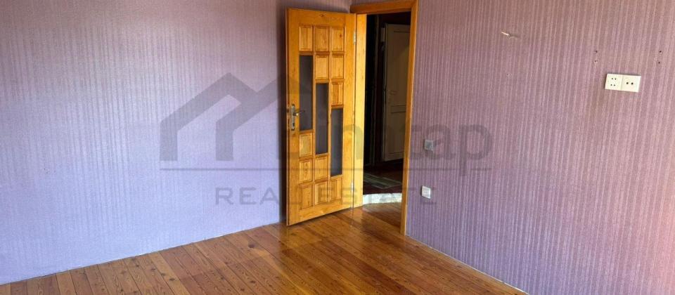 Satılır 4 otaqlı köhnə tikili 100 m², Yeni Günəşli q. - 12