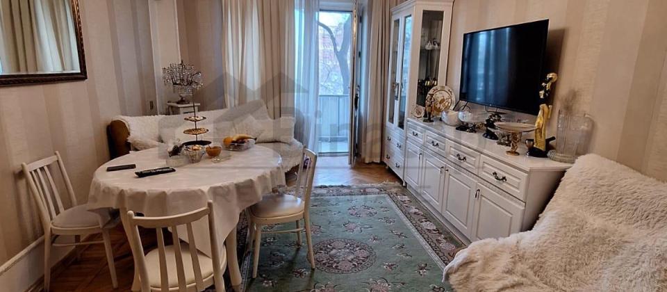 Satılır 3 otaqlı köhnə tikili 75 m², Nizami m.