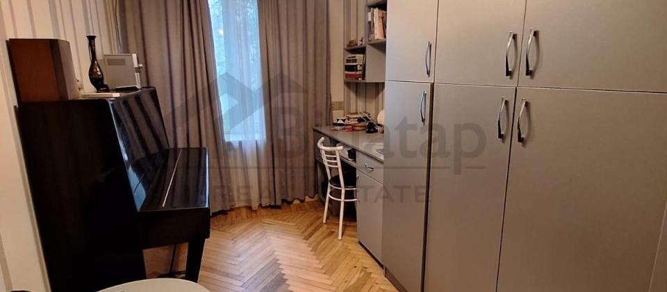 Satılır 3 otaqlı köhnə tikili 75 m², Nizami m. - 4