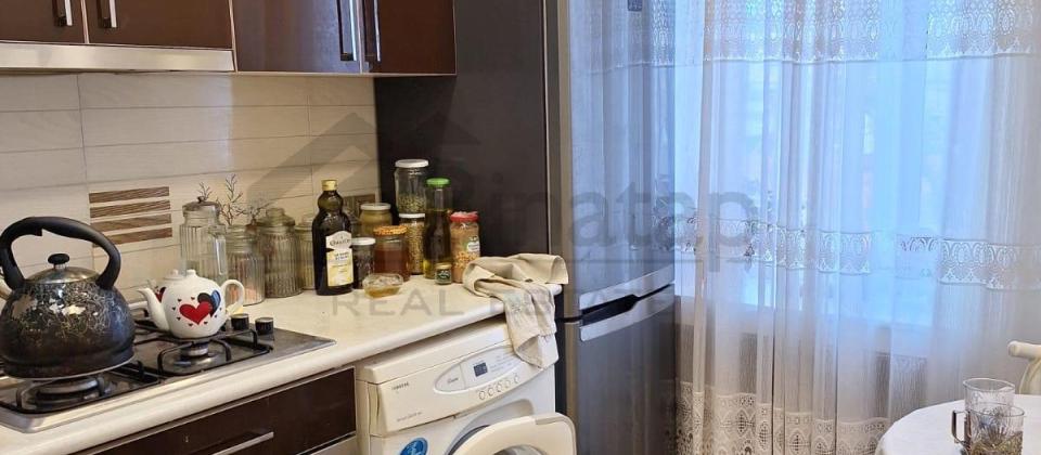 Satılır 3 otaqlı köhnə tikili 75 m², Nizami m. - 6