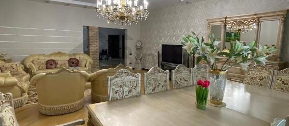 Koala, Koroglu ve Dede Qorqud parklarinin yaninda 4 otaqli menzil satilir/210 kv.m. - 3