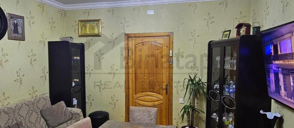 Satılır 3 otaqlı köhnə tikili 70 m², Bakıxanov q. - 2