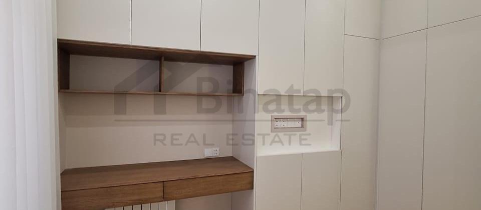 Satılır 4 otaqlı yeni tikili 150 m², 28 May m. - 9