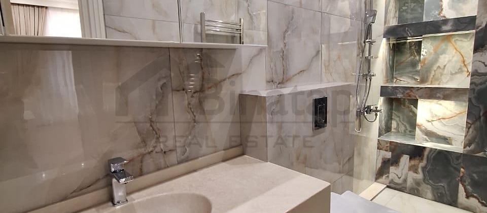 Satılır 4 otaqlı yeni tikili 150 m², 28 May m. - 11