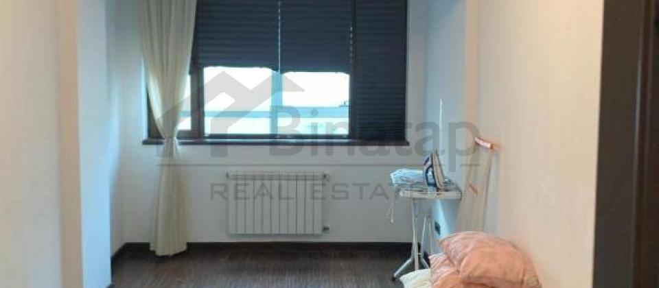 Merkez..! Hokumet Evinin yaninda 3 otaqli menzil satilir/122 kv.m. - 12