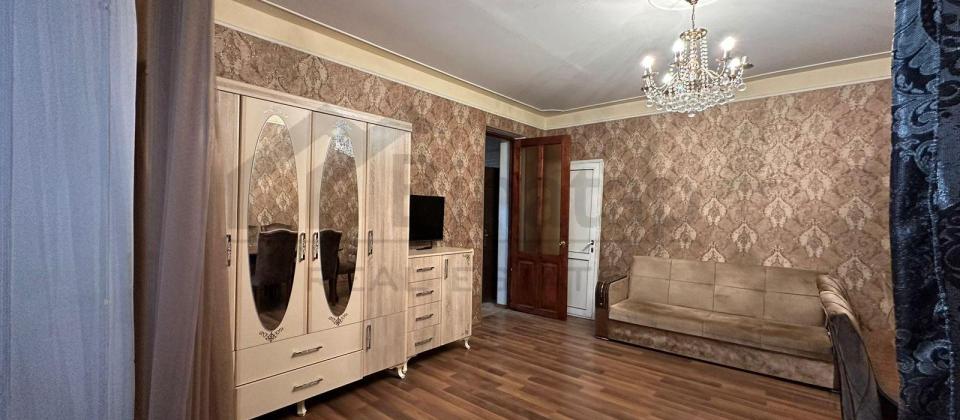 Satılır 1 otaqlı köhnə tikili 50 m², Bakıxanov q. - 12