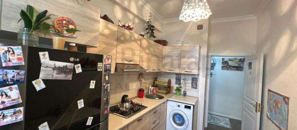 3№ li Asan xidmətin arxasinda 2 otaqli menzil satilir/65 kv.m. - 8