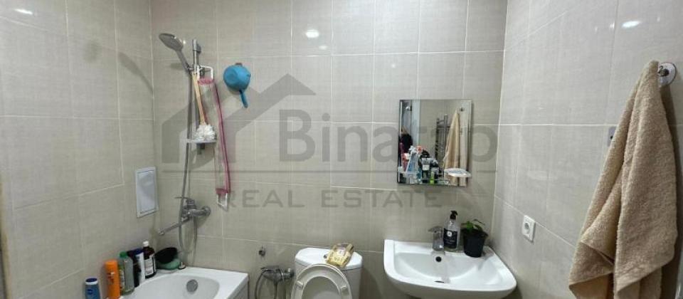 3№ li Asan xidmətin arxasinda 2 otaqli menzil satilir/65 kv.m. - 10