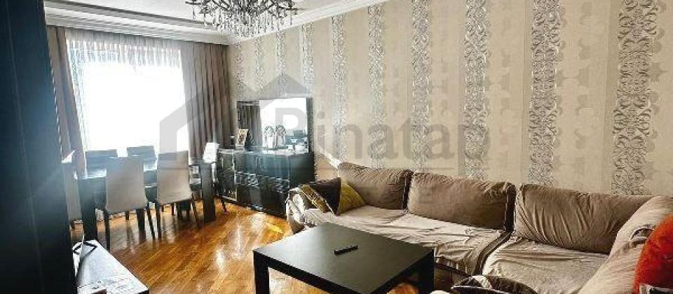 Qara Qarayev m/s, ATS'in yani, 145№li mektebin yaninda 2 otaqli menzil satilir/65 kv.m. - 2