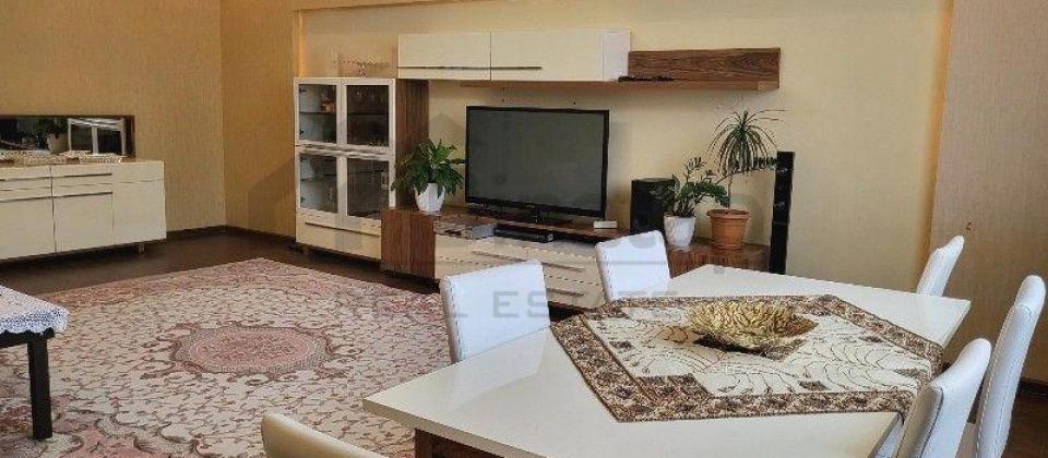 Teze bazar ve Sirkin yaninda 4 otaqli menzil satilir/178 kv.m. - 3