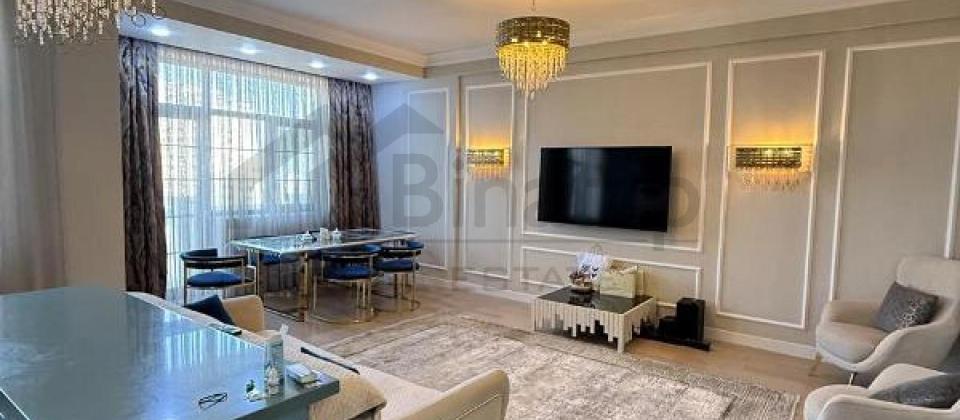 Renessans Palace'da 3 otaqli menzil satilir/140.6 kv.m., Elmler Akademiyasi m/s yaxindir - 4