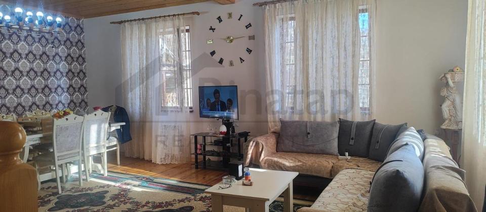 Satılır 4 otaqlı həyət evi/bağ evi 160 m², Yeni Günəşli q.