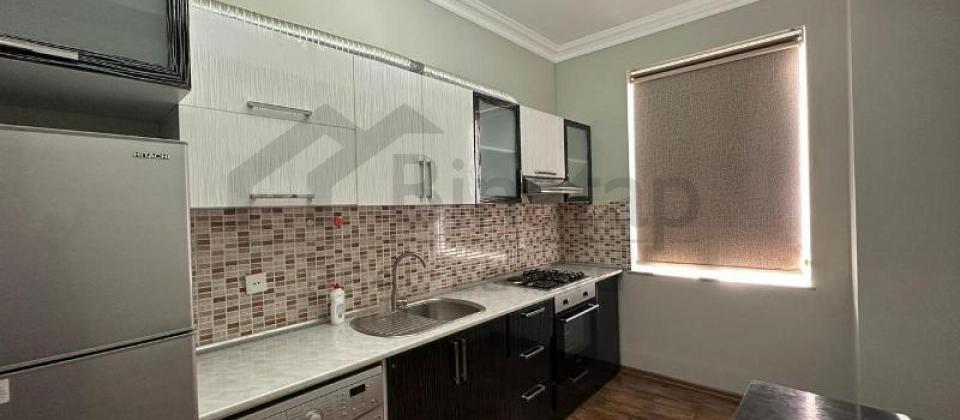 Yashil bazarin yaninda 3 otaqli menzil kiraye verilir/100 m2 - 10