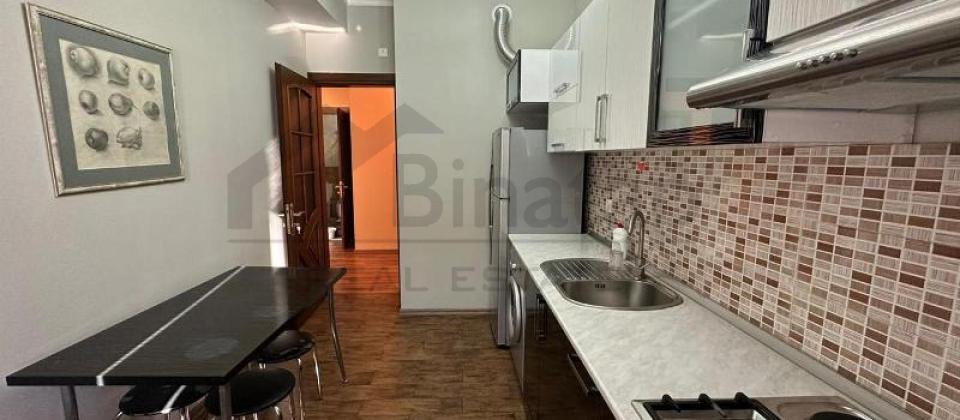 Yashil bazarin yaninda 3 otaqli menzil kiraye verilir/100 m2 - 12