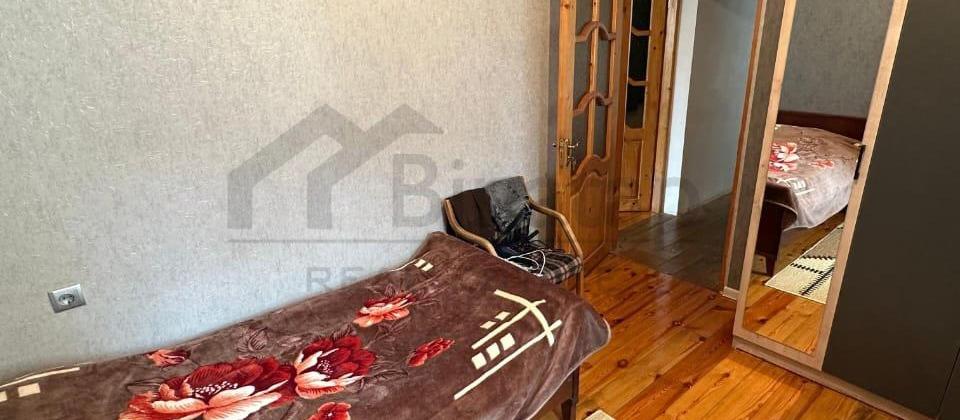 Satılır 4 otaqlı həyət evi/bağ evi 100 m², Qaraçuxur q. - 9