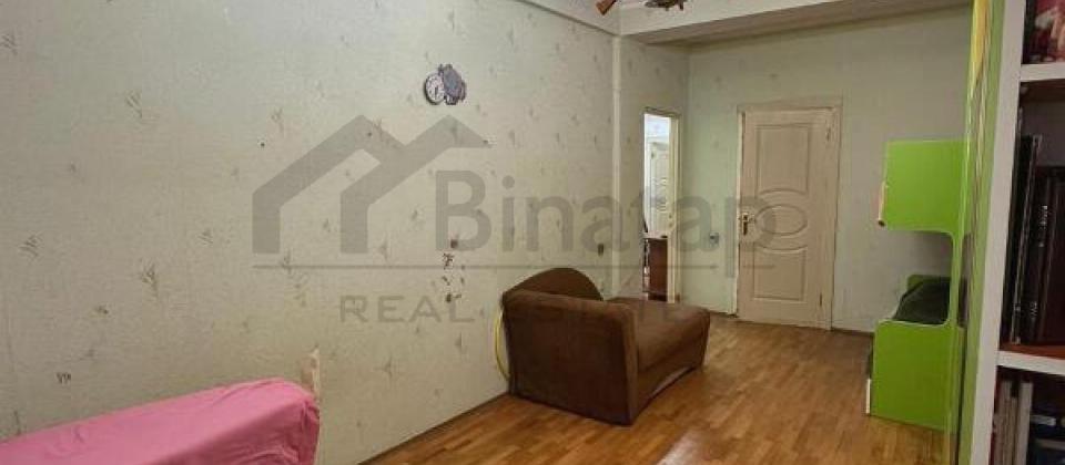 Yashil Ada ushaq bagchasinin yani, 8 Noyabr m/s yaxin 3 otaqli menzil satilir/152.2 kv.m. - 7