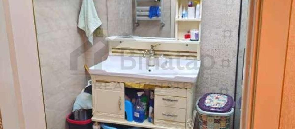 Merkezi parkin yani, Nizami m/s yaxin 3 otaqli menzil satilir/130 kv.m. - 12