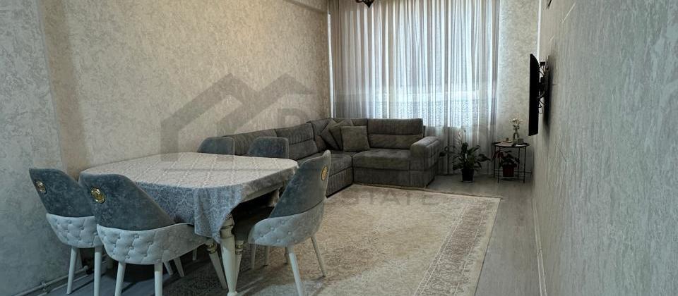 Masazır qəsəbəsi Qəsr yaşayış kompleksində təmirli bina evi satılır - 2